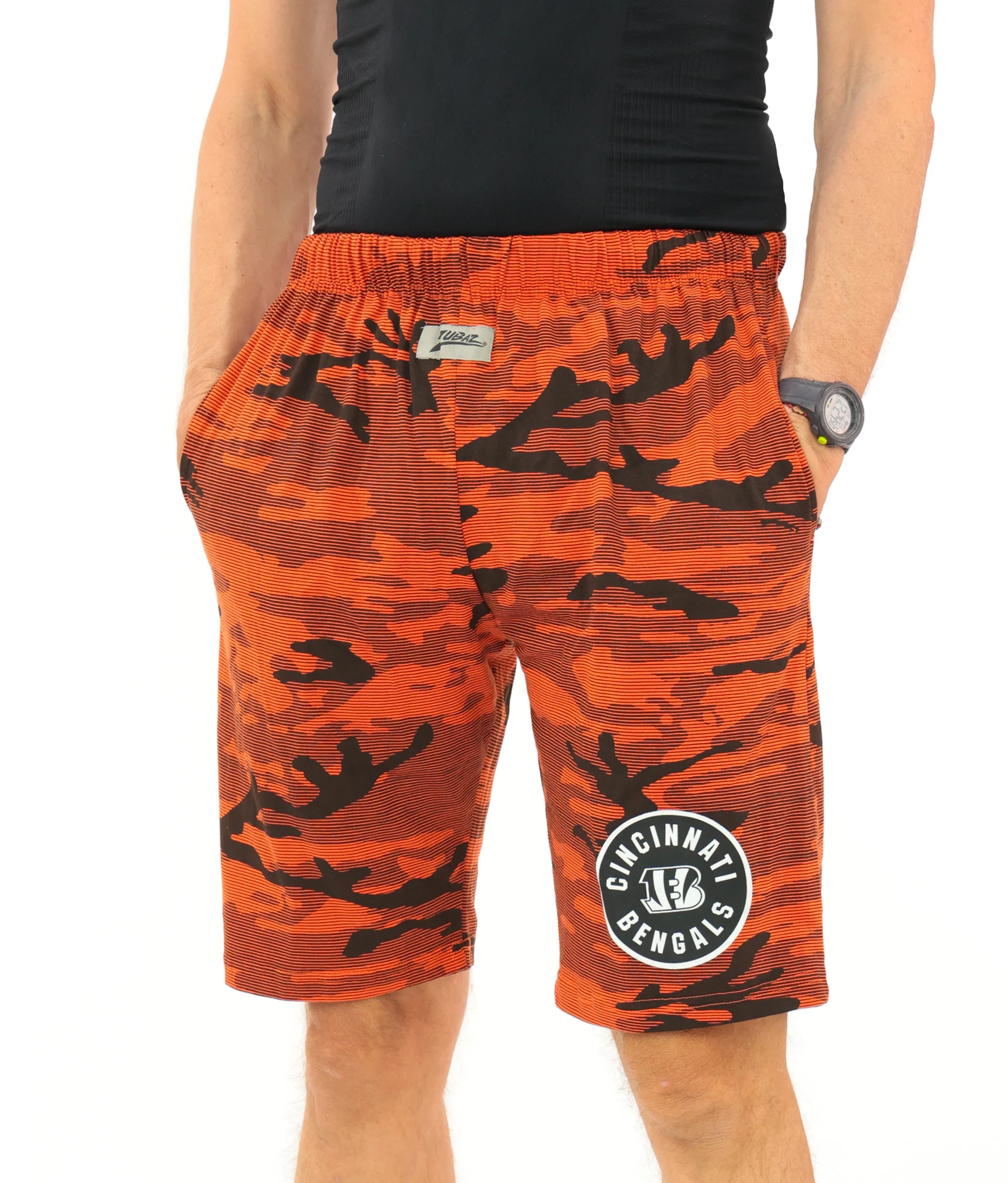 Zubaz NFL Adult Unisex Z88 Camo Lines Shorts, Cincinnati Bengals - Image 23