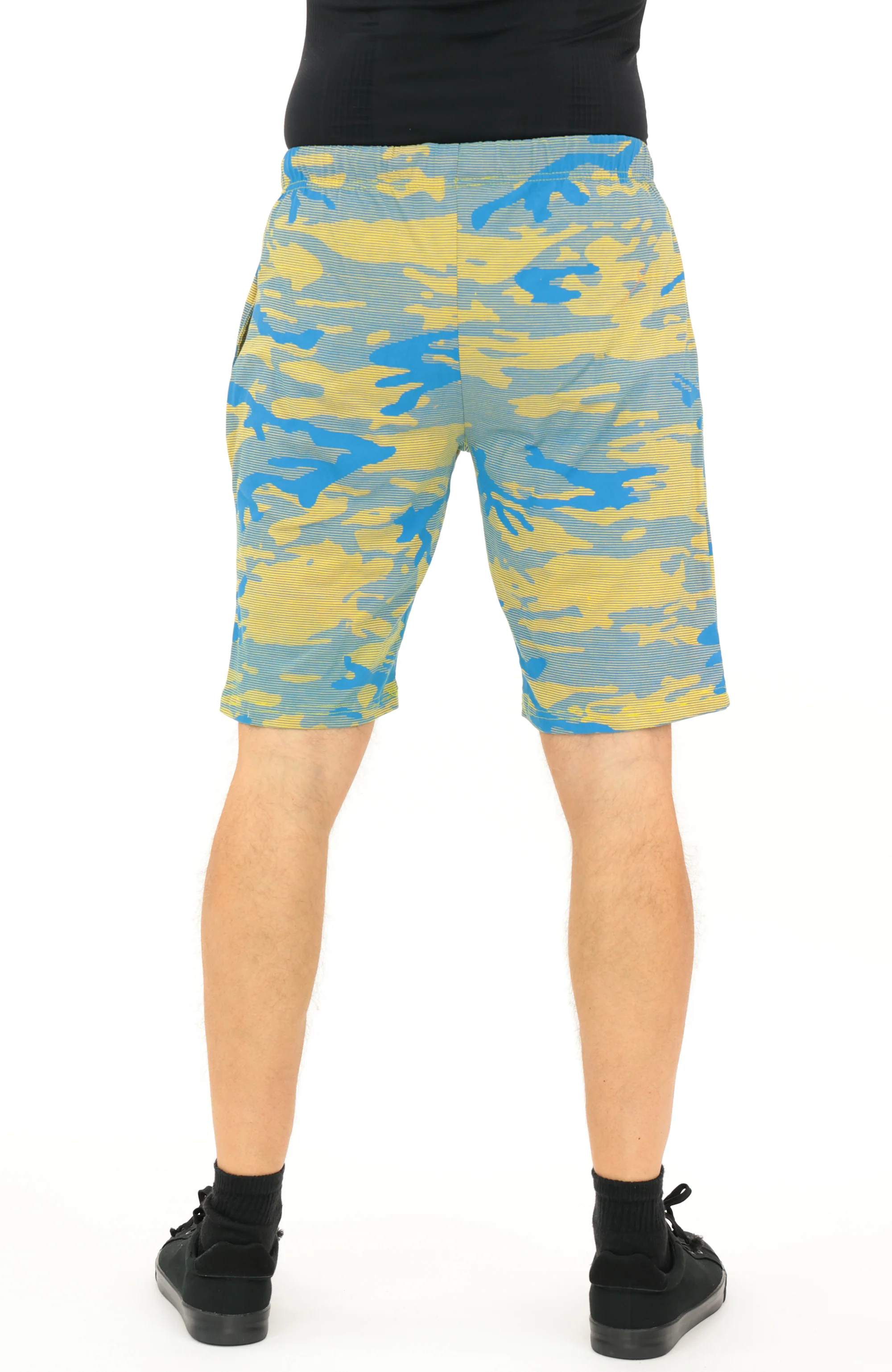 Zubaz NFL Adult Unisex Z88 Camo Lines Shorts, Los Angeles Chargers - Image 29