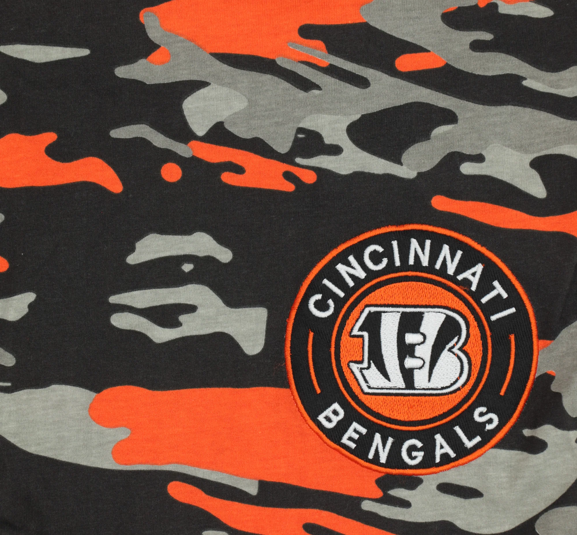 Zubaz NFL Adult Unisex Z88 Embroidered Alt Camo Shorts, Cincinnati Bengals - Image 37