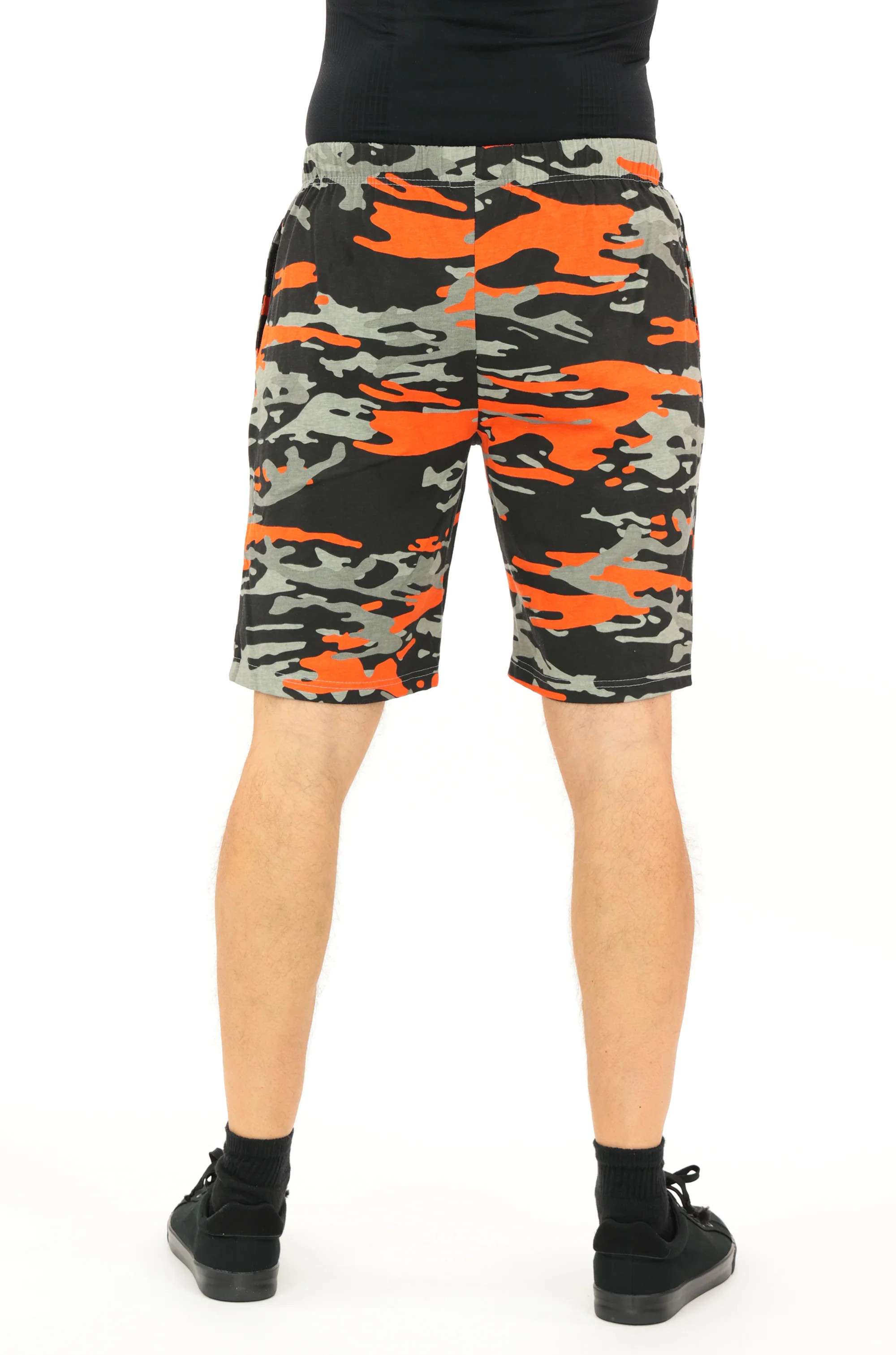 Zubaz NFL Adult Unisex Z88 Embroidered Alt Camo Shorts, Cincinnati Bengals - Image 44