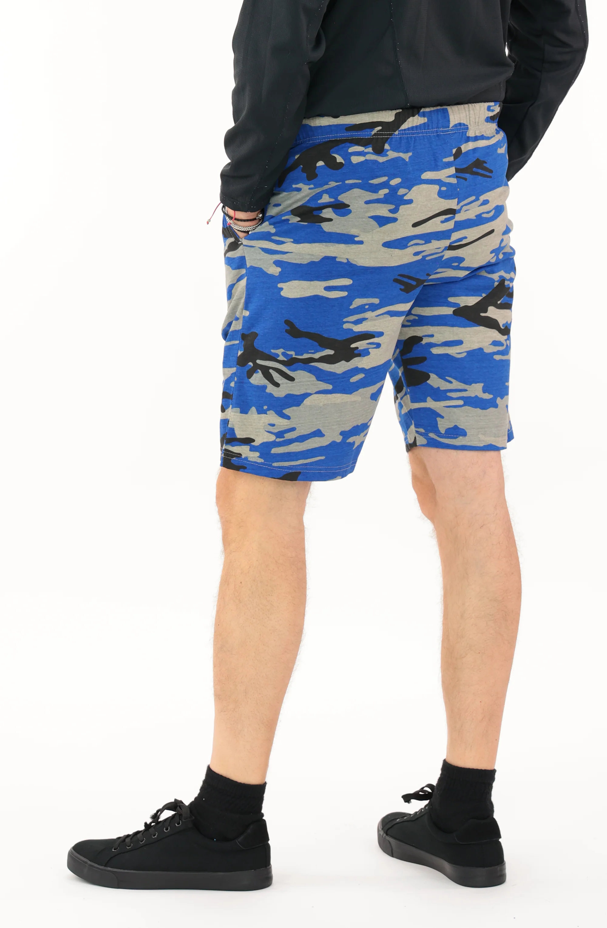 Zubaz NFL Adult Unisex Z88 Embroidered Alt Camo Shorts, Indianapolis Colts - Image 43