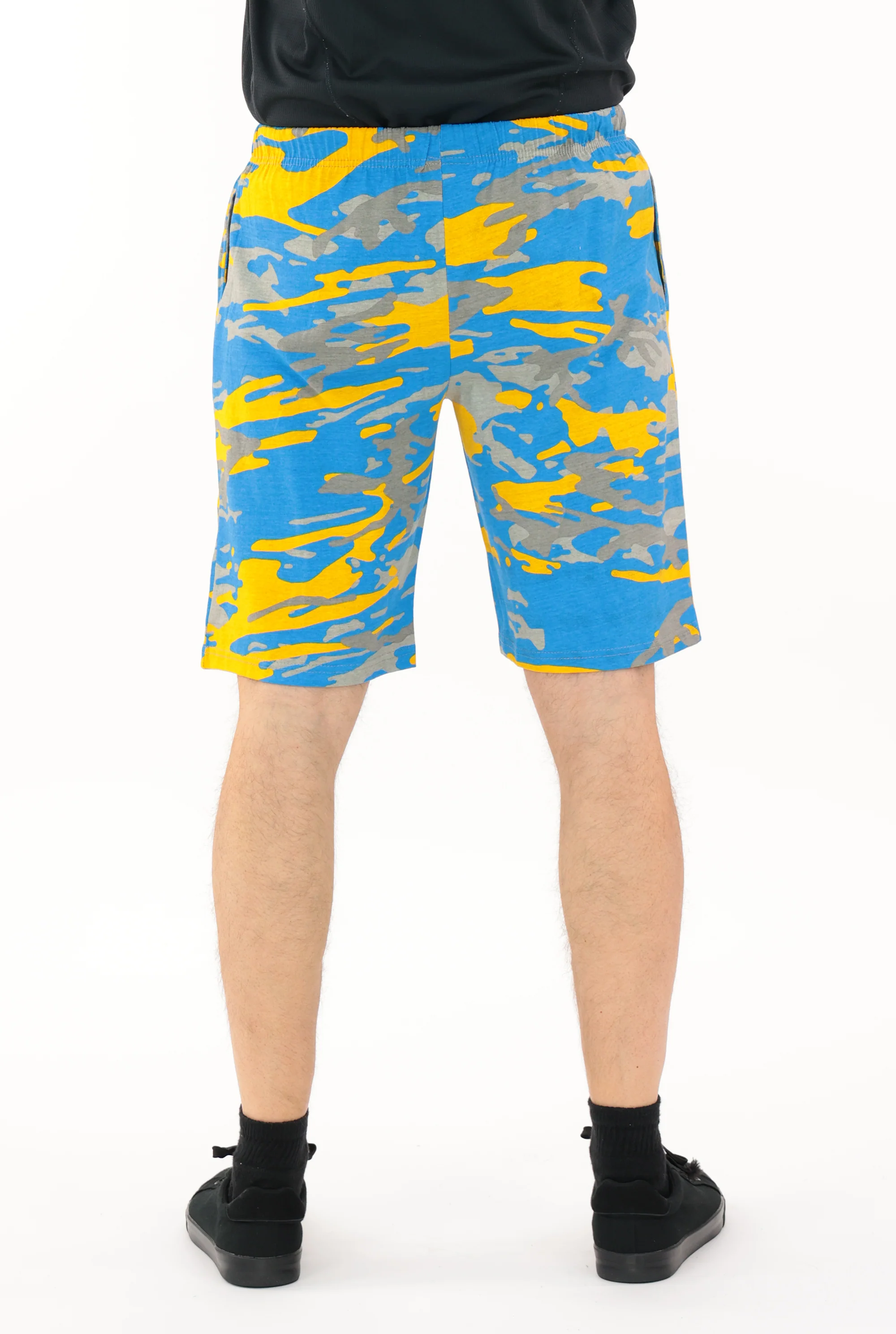 Zubaz NFL Adult Unisex Z88 Embroidered Alt Camo Shorts, Los Angeles Chargers - Image 22