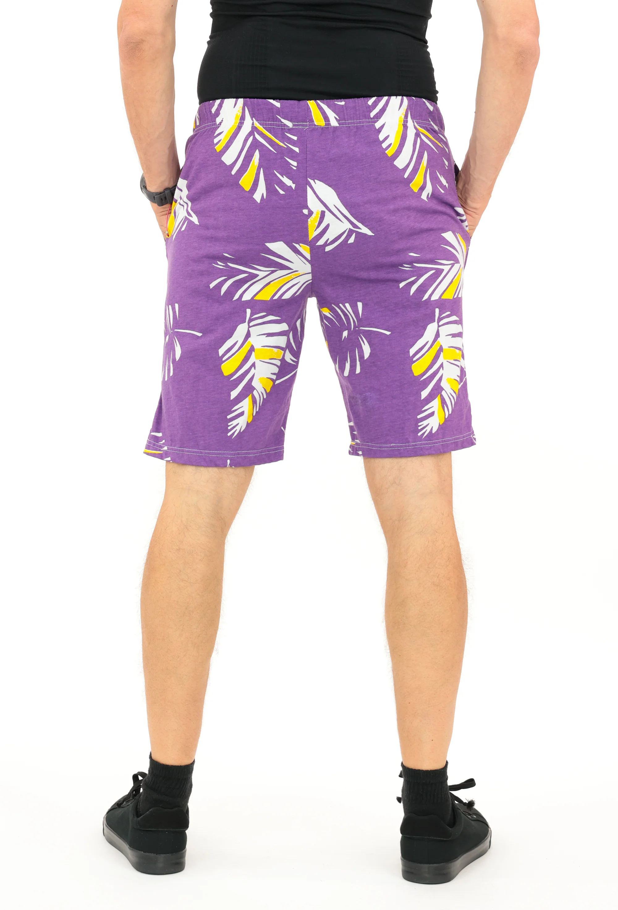 Zubaz NFL Adult Unisex Z88 Embroidered Leaf 3 Team Color Shorts, Minnesota Vikings - Image 4