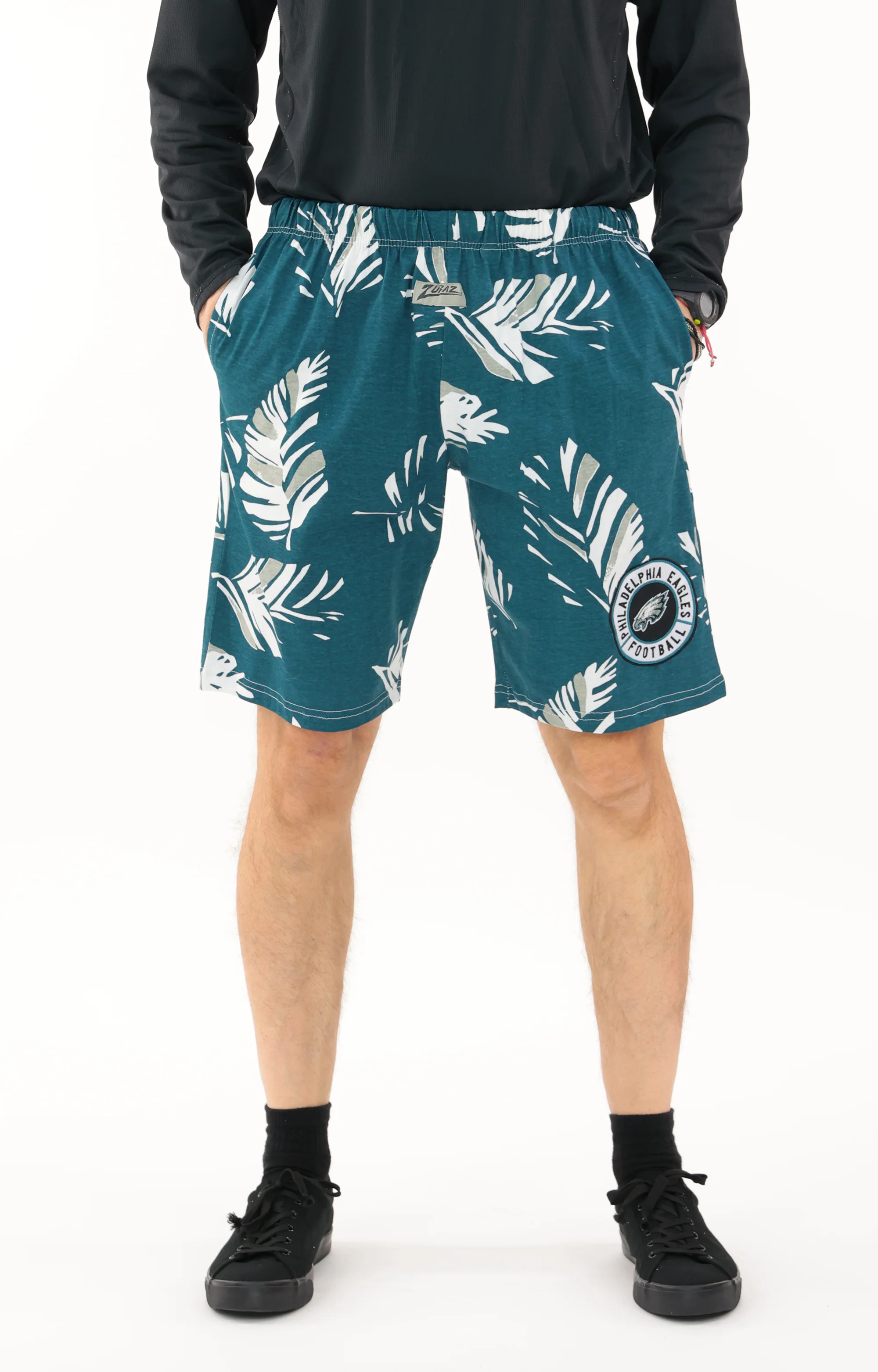 Zubaz NFL Adult Unisex Z88 Embroidered Leaf 3 Team Color Shorts, Philadelphia Eagles - Image 10
