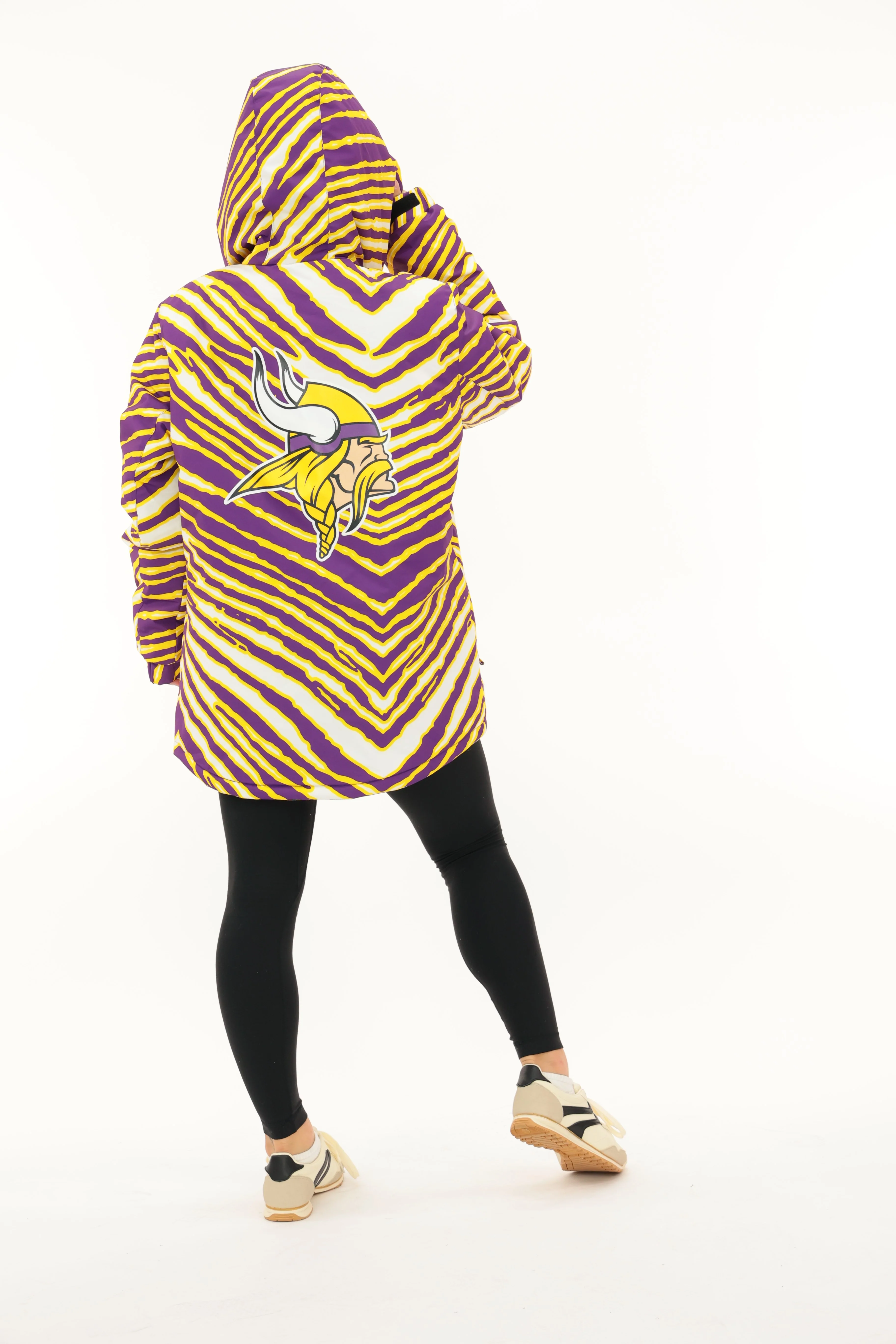 Zubaz NFL Adult Unisex Zebra Team Color Bleacher Blazer Snow Jacket, Green Bay Packers - Image 4
