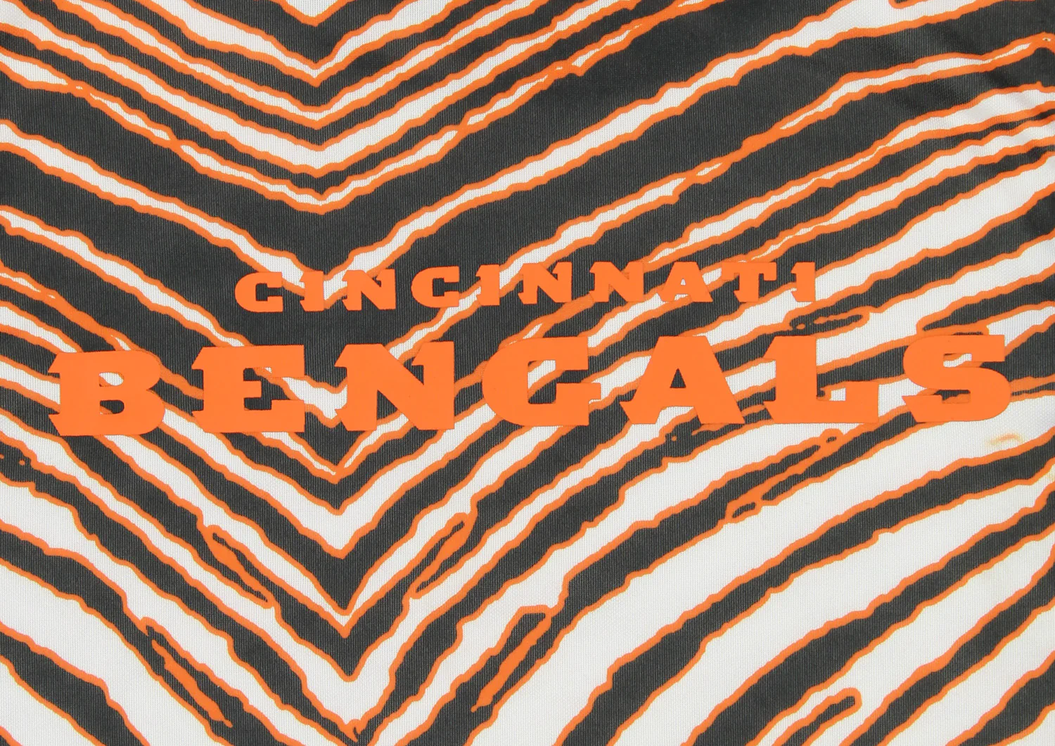 Zubaz NFL Football Men's Cincinnati Bengals Zebra Print Touchdown Hoodie - Image 2