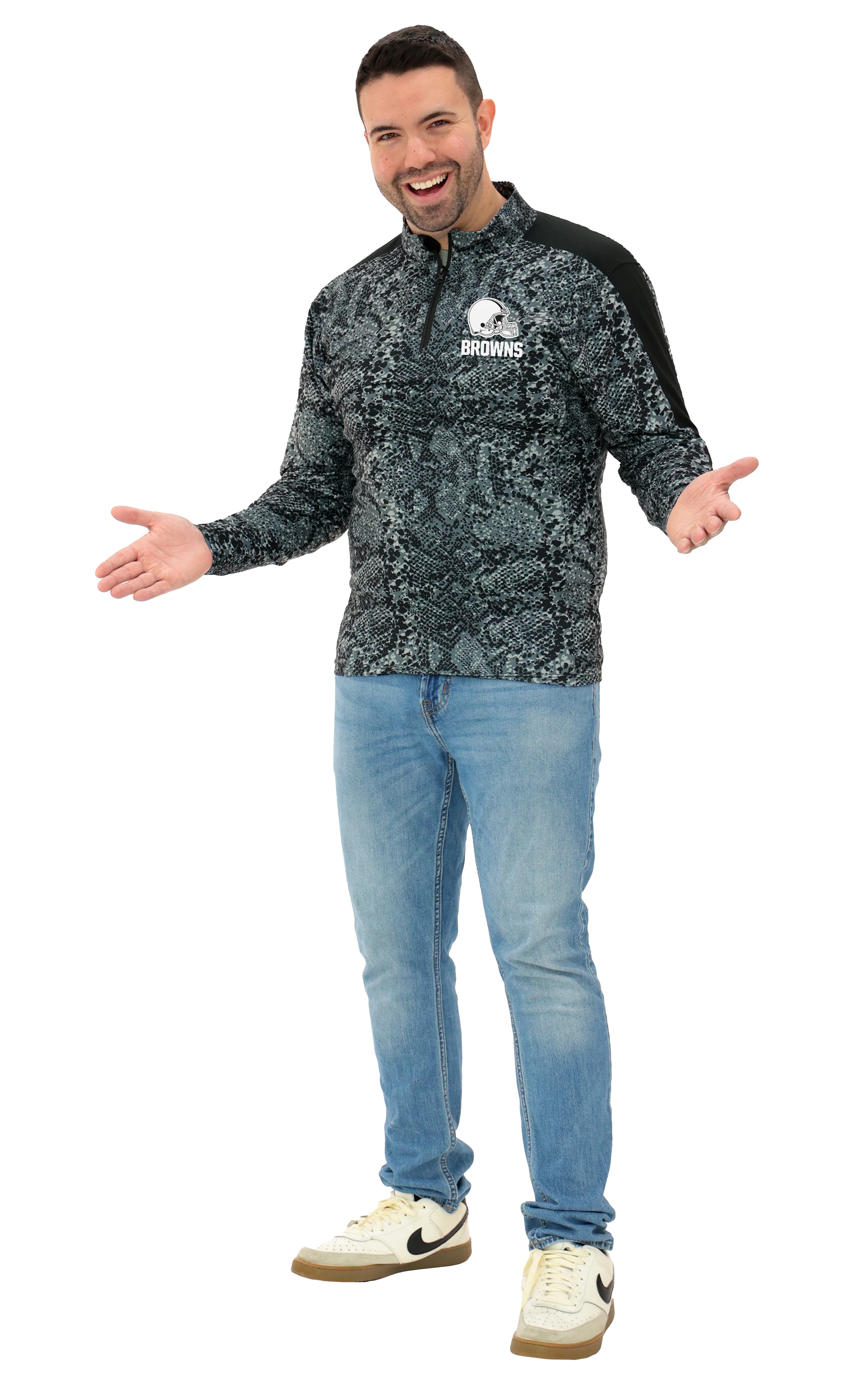 Zubaz NFL   Men's Elevated Tonal Post 1/4 Zip, CLEVELAND BROWNS - Image 3