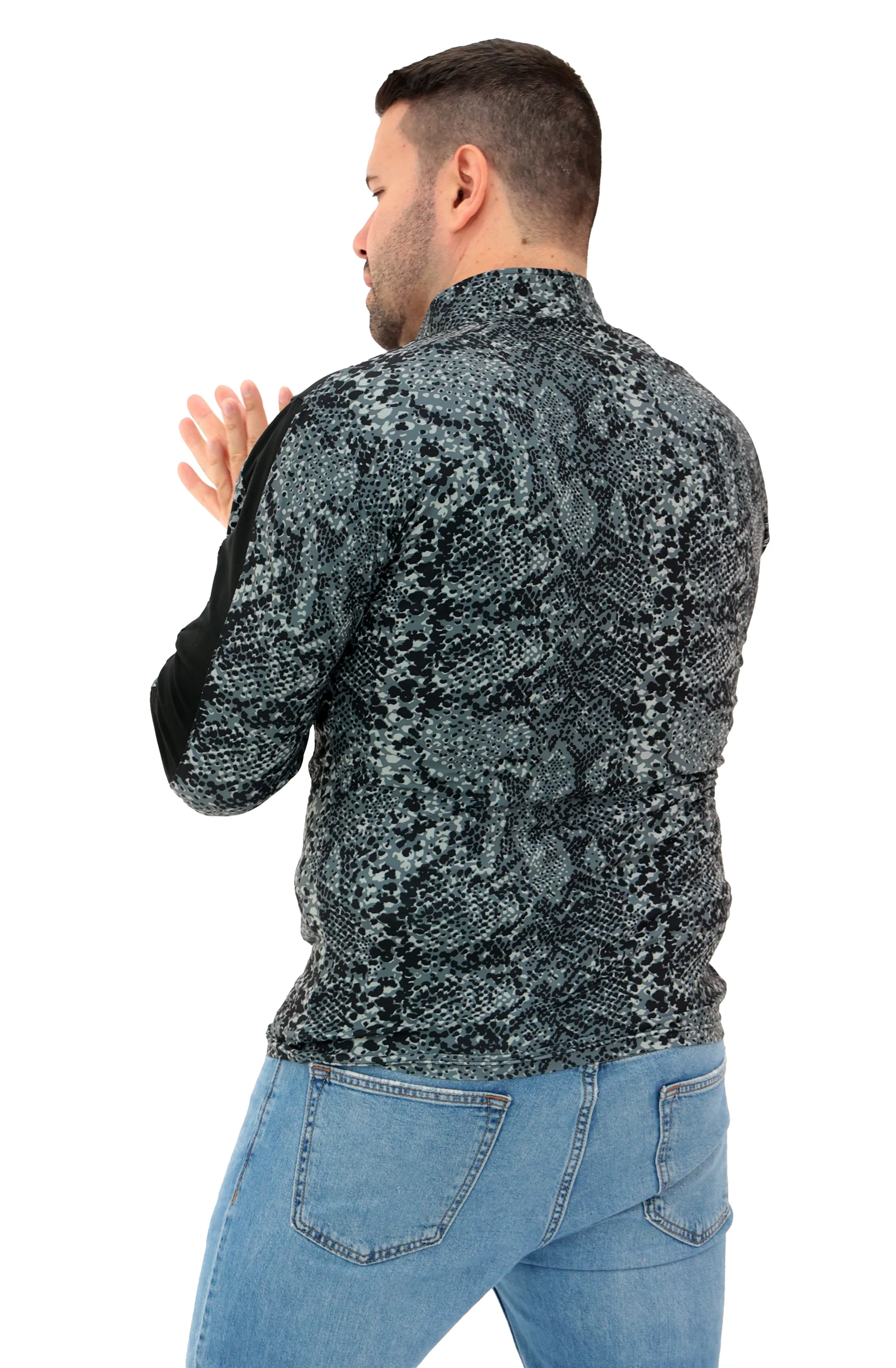 Zubaz NFL   Men's Elevated Tonal Post 1/4 Zip, TAMPA BAY BUCCANEERS - Image 4