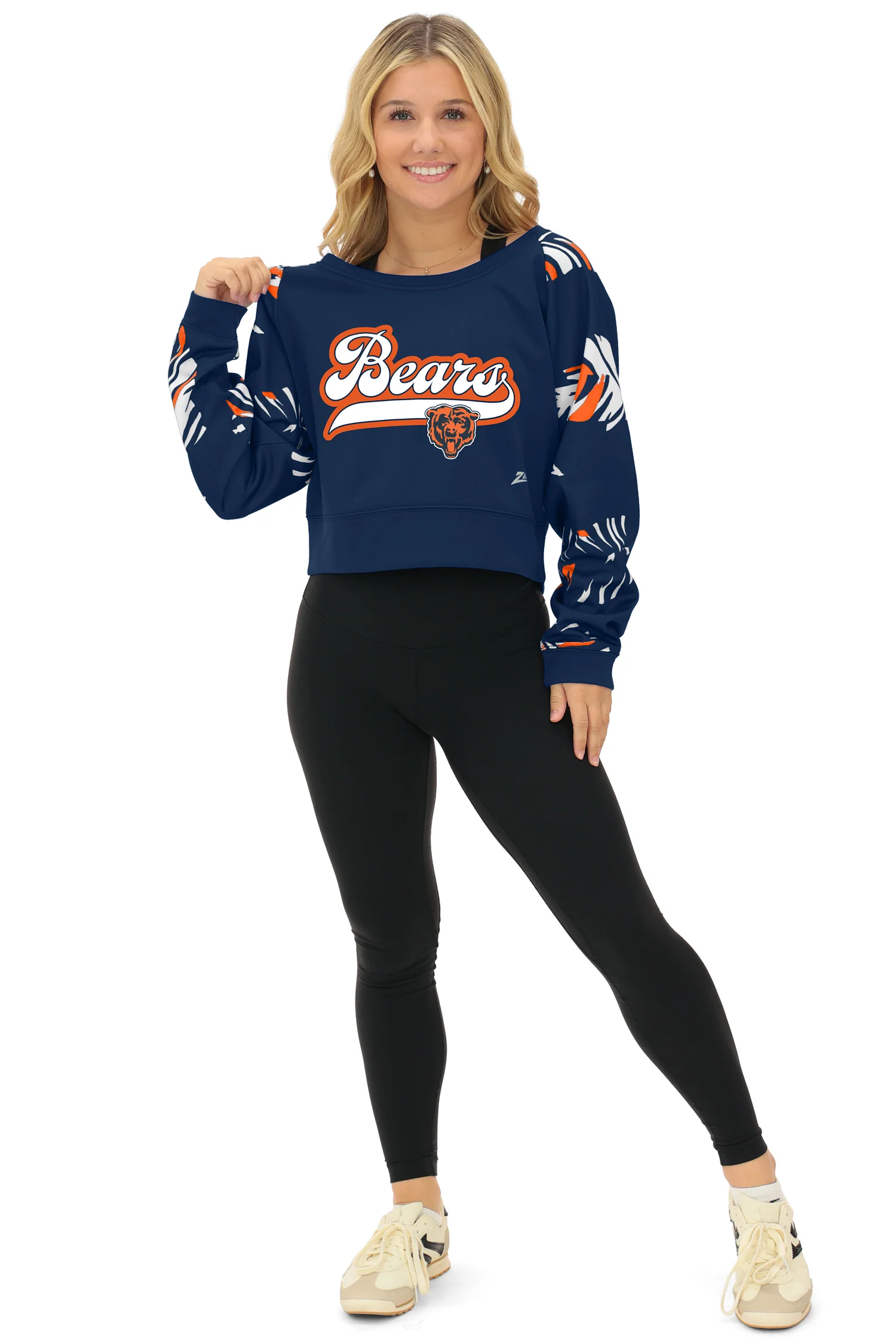 Zubaz NFL Women's Script 3 Color Leaf Boatneck Raglan Crew, CHICAGO BEARS - Image 23