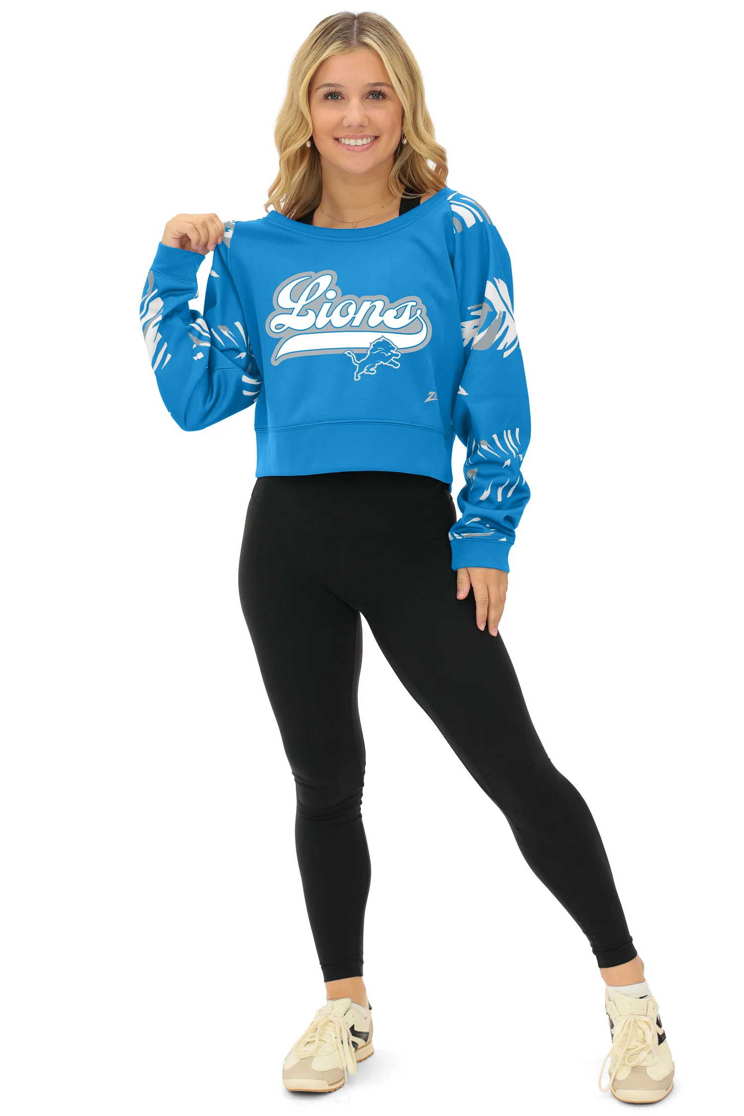 Zubaz NFL   Women's Script 3 Color Leaf Boatneck Raglan Crew, DENVER BRONCOS - Image 4
