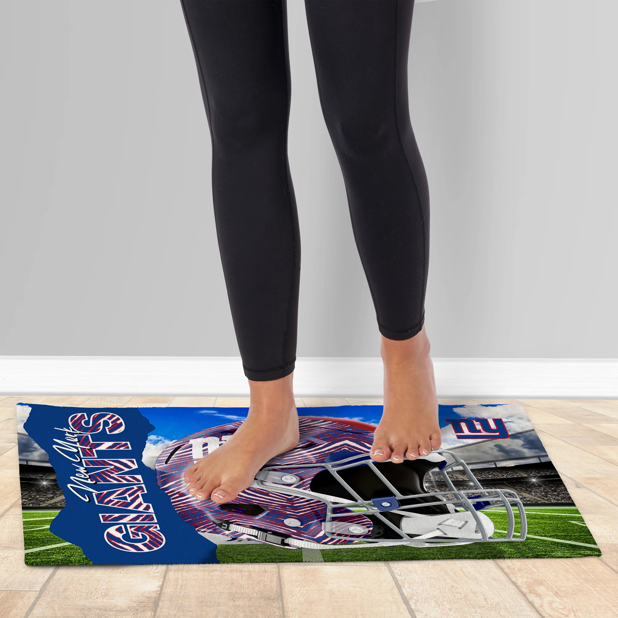 Zubaz X Northwest 20X32 WASHABLE RUG ZUBAZ - NY GIANTS - Image 2
